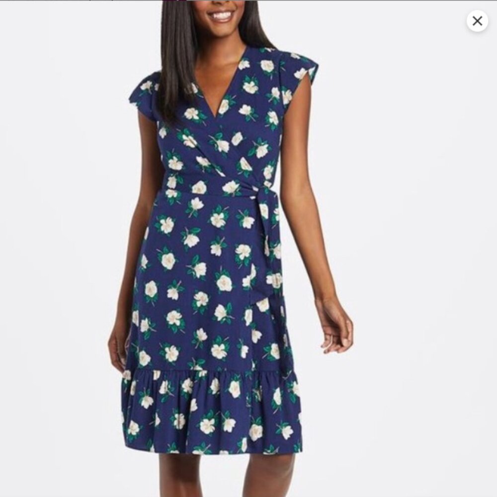 Draper James Blue White Wrap Dress Size 4 | Flutter Sleeve,‎ Southern Style